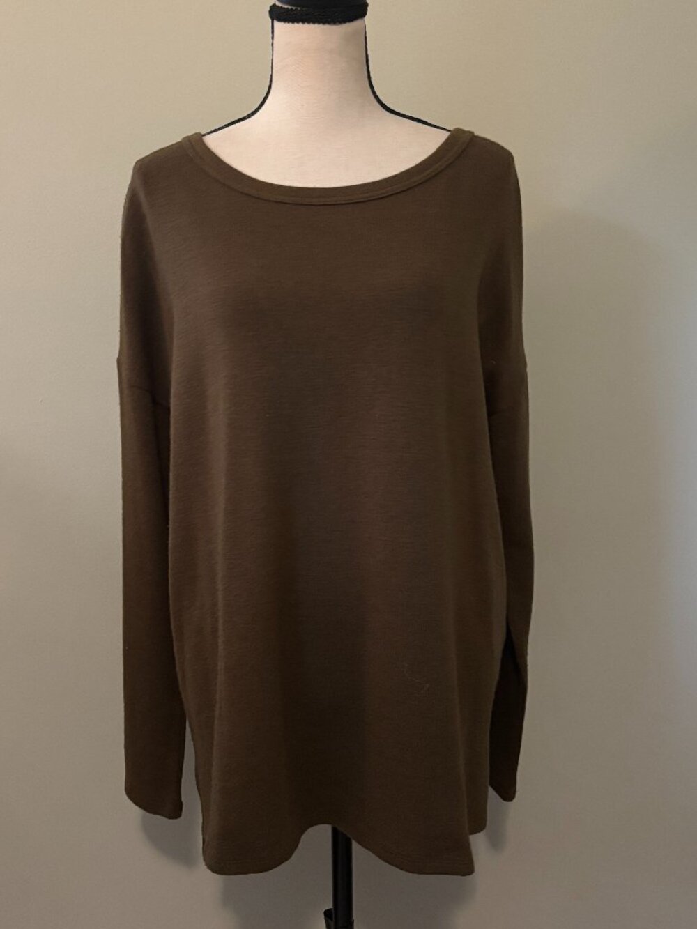 Clearance Mittoshop Olive Criss Cross Back Sweater M Like New